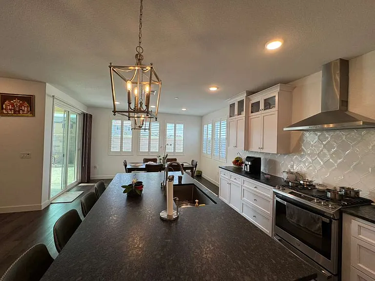 15937 Mavericks Ln — Photo 6