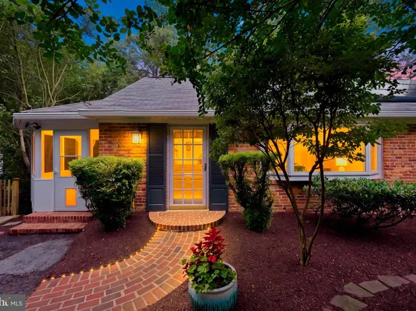 406 Hanson Ln, Alexandria, VA 22302