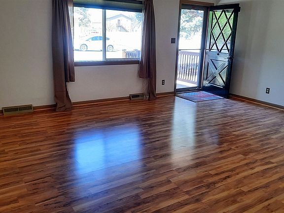 3rd image of 488 Vallejo Dr
