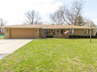 213 Julie Dr, Kankakee, IL 60901