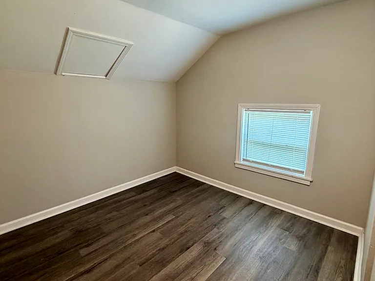 815 E Albert Ave — Photo 20