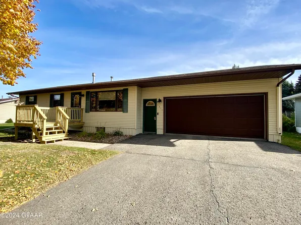 1311 11th St, Langdon, ND 58249