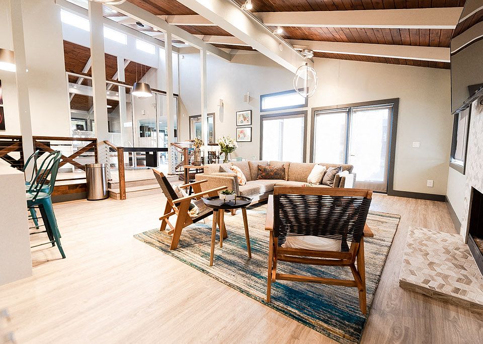 Kent Apartments - Driftwood Apartments - Clubhouse 2