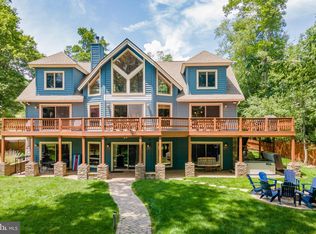 1738 Paradise Point Rd, Oakland, MD 21550