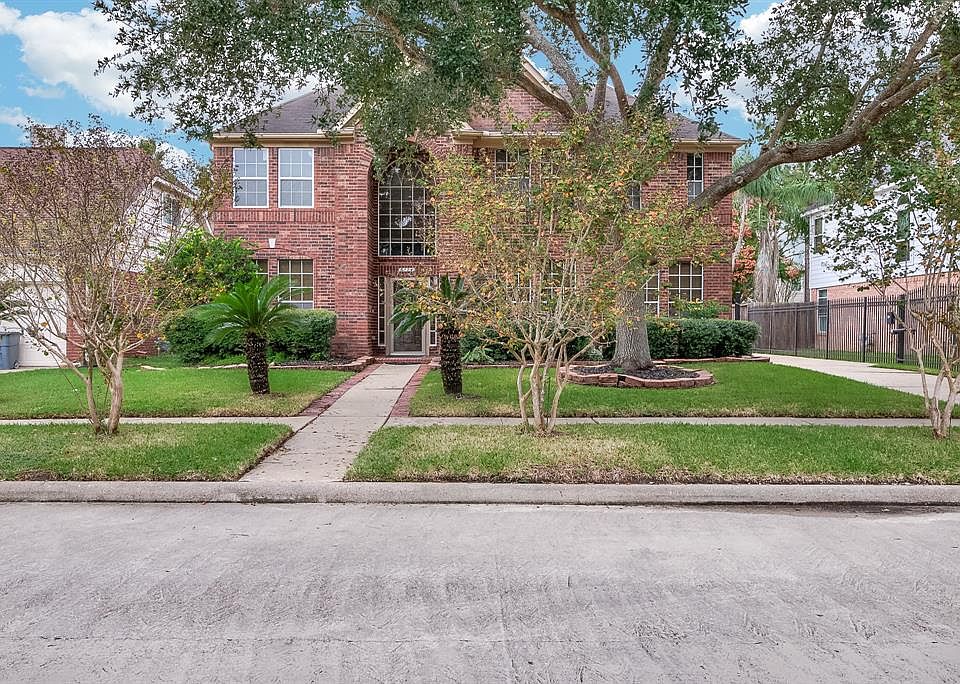 1st image of 5124 Carefree Dr