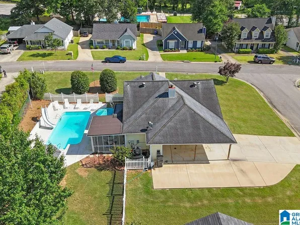 1937 Riva Ridge Rd, Helena, AL 35080