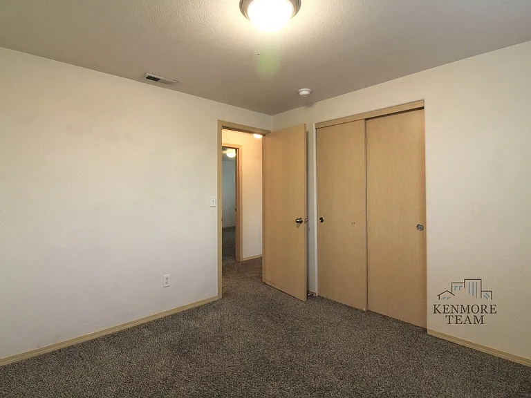 8819 Oliver Dr — Photo 7