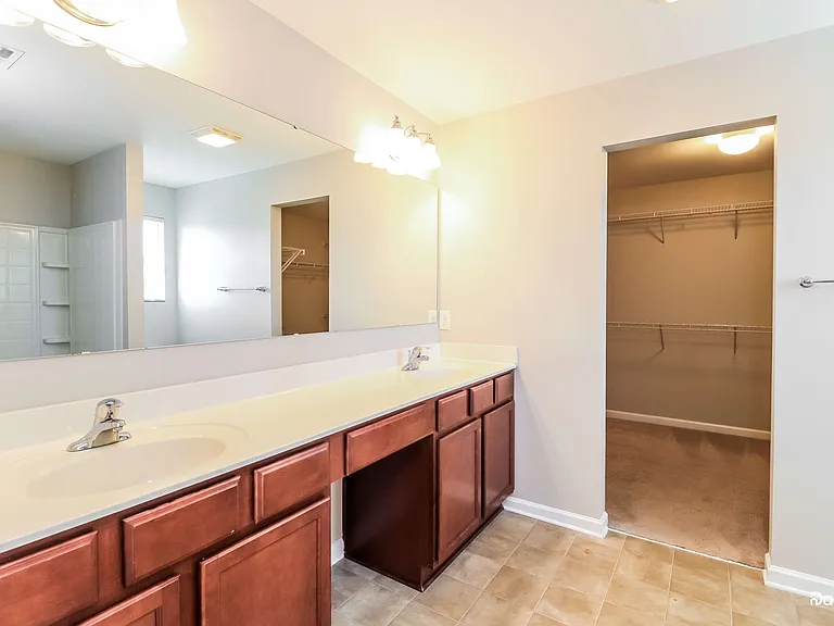 5026 Shorthorn Way — Photo 10