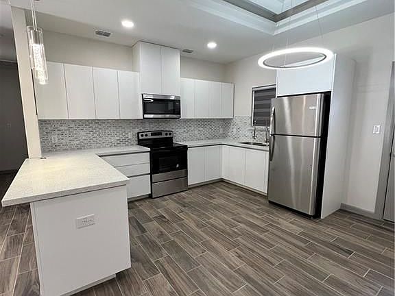 4th image of 1603 Angelica Dr #3