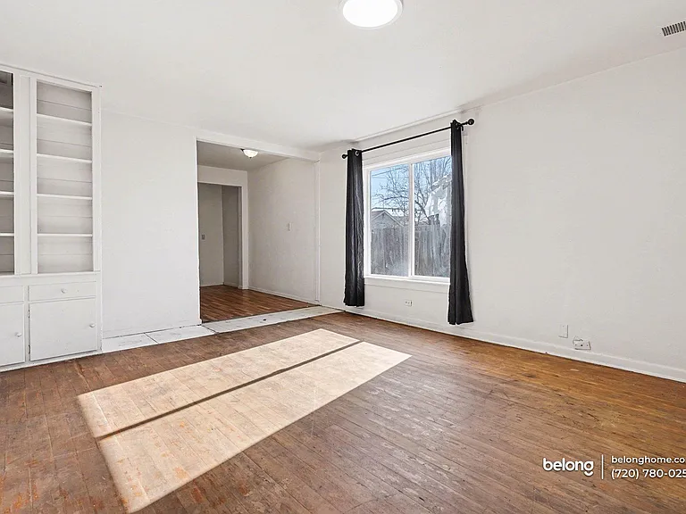 2040 S Fox St — Photo 13