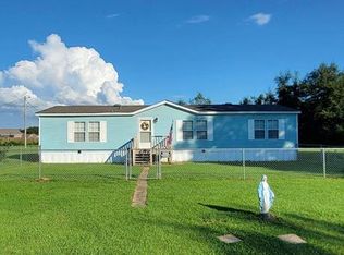 14 Hilltop Dr, Picayune, MS 39466