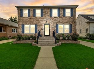 629 S Prospect Ave, Elmhurst, IL
