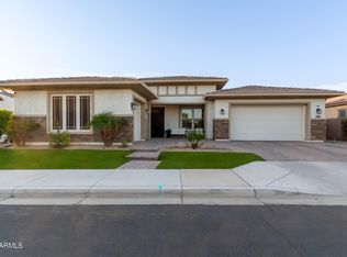 2560 E Thornton Ct, Gilbert, AZ 85297