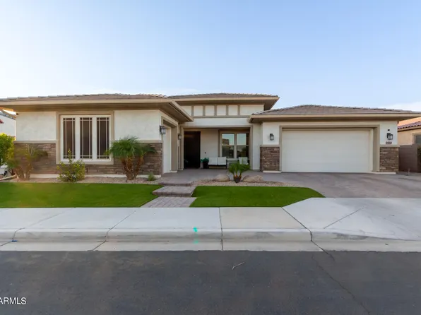 2560 E THORNTON Court, Gilbert, AZ 85297
