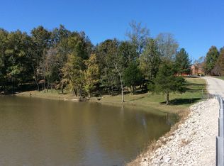 5 Arrowhead Ct, Waterloo, IL 62298