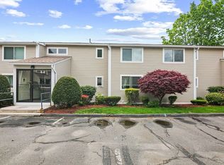 44 Saint Kolbe Dr APT C, Holyoke, MA 01040