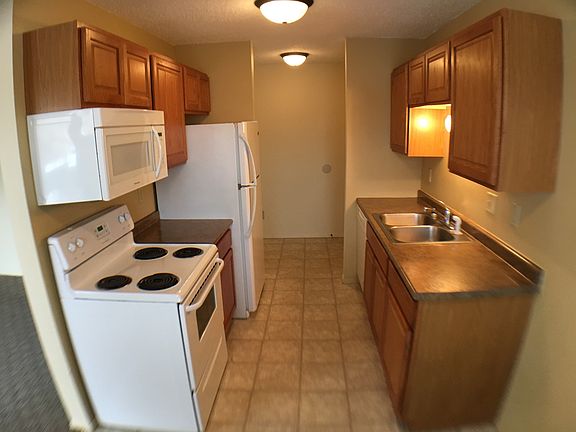 2nd image of 1151 Prairie Pkwy APT 6