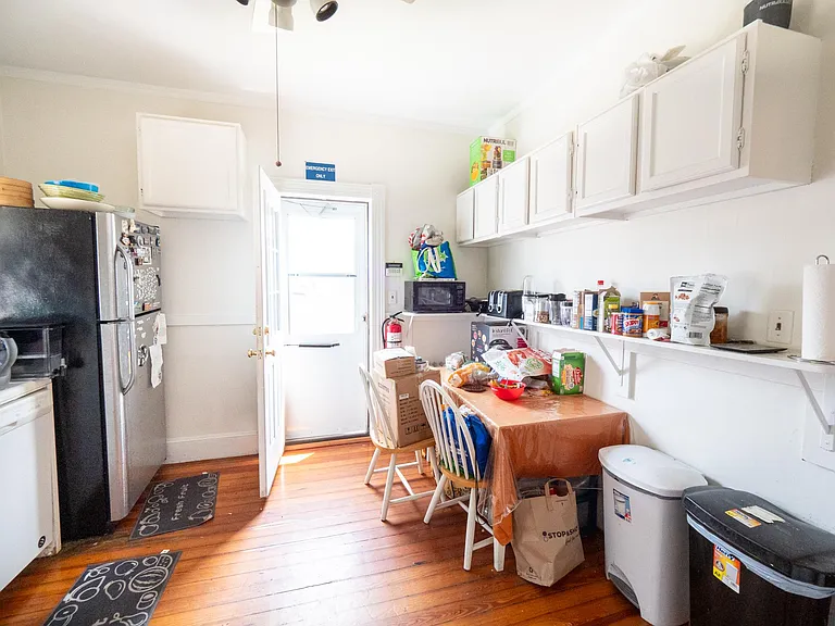 18 Winslow Rd #2 — Photo 2