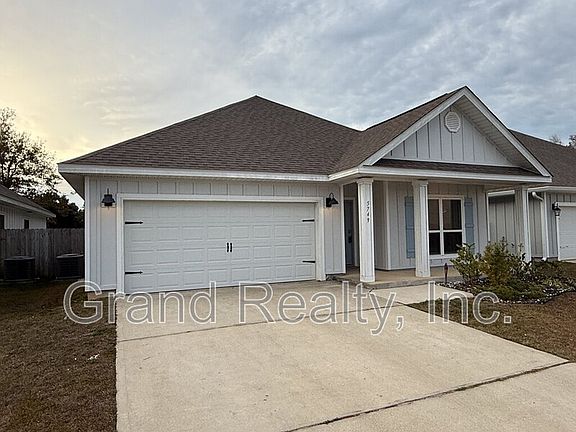 2nd image of 5749 Danbury Blvd