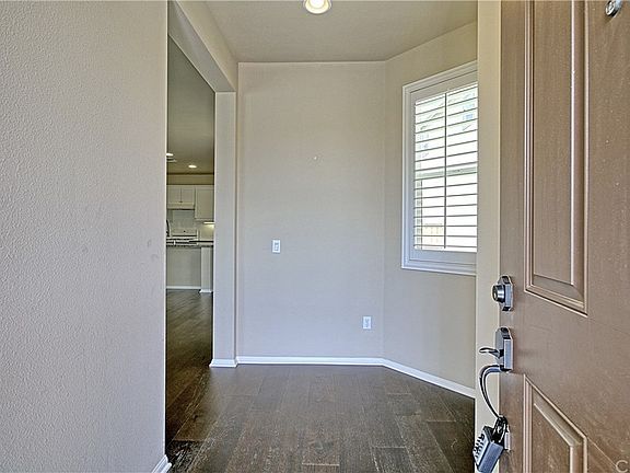 3rd image of 10721 Delphinium Dr