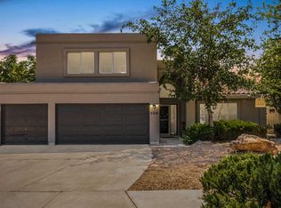 5216 Chesapeake Rd NW, Albuquerque, NM 87120