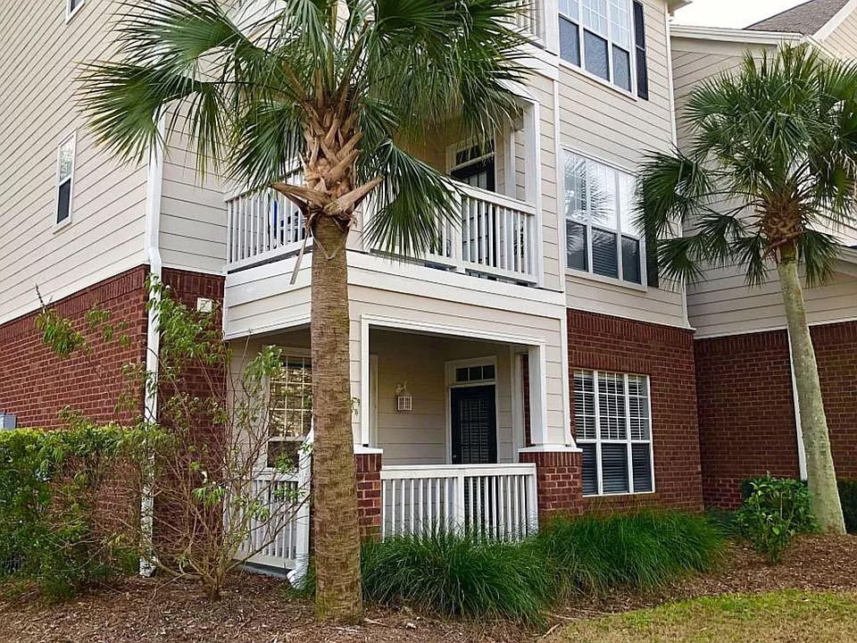 Ground Floor Unit - Balcony