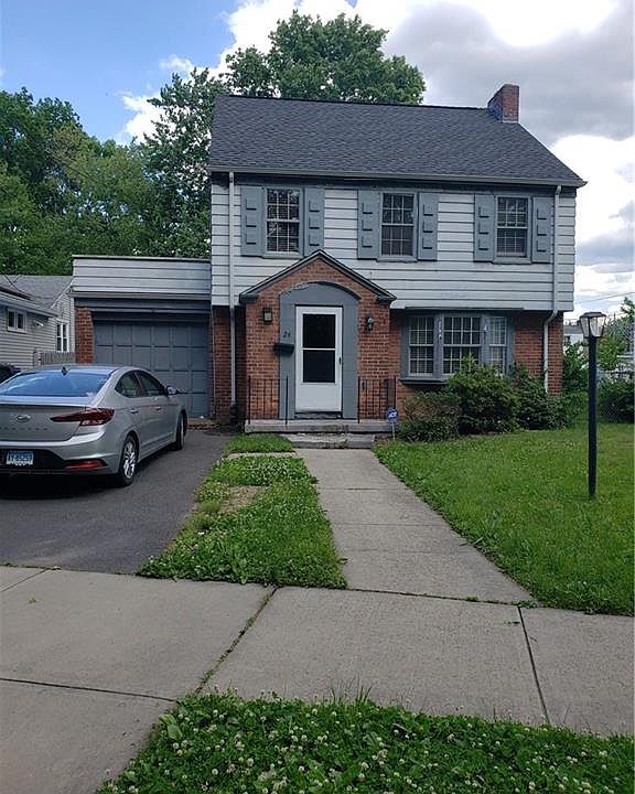 2nd image of 26 Hubbard Rd