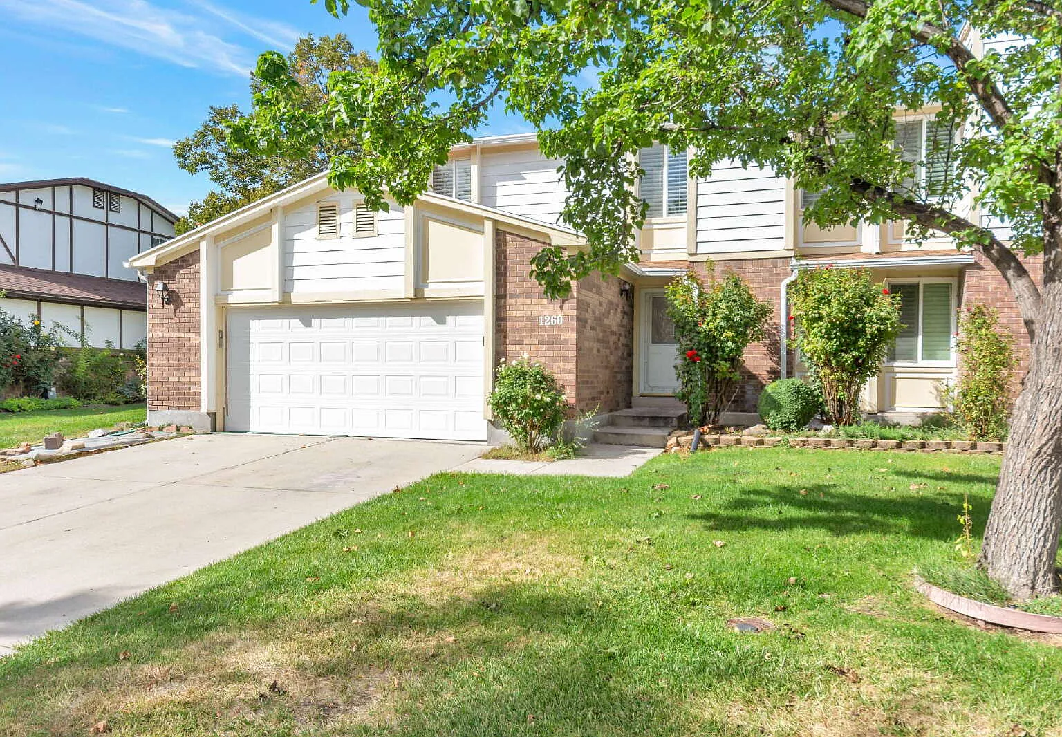 3 bed, 3.5 bath, 1883 sqft, $2,250 — Photo 3