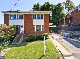 5006 8th Rd S, Arlington, VA 22204