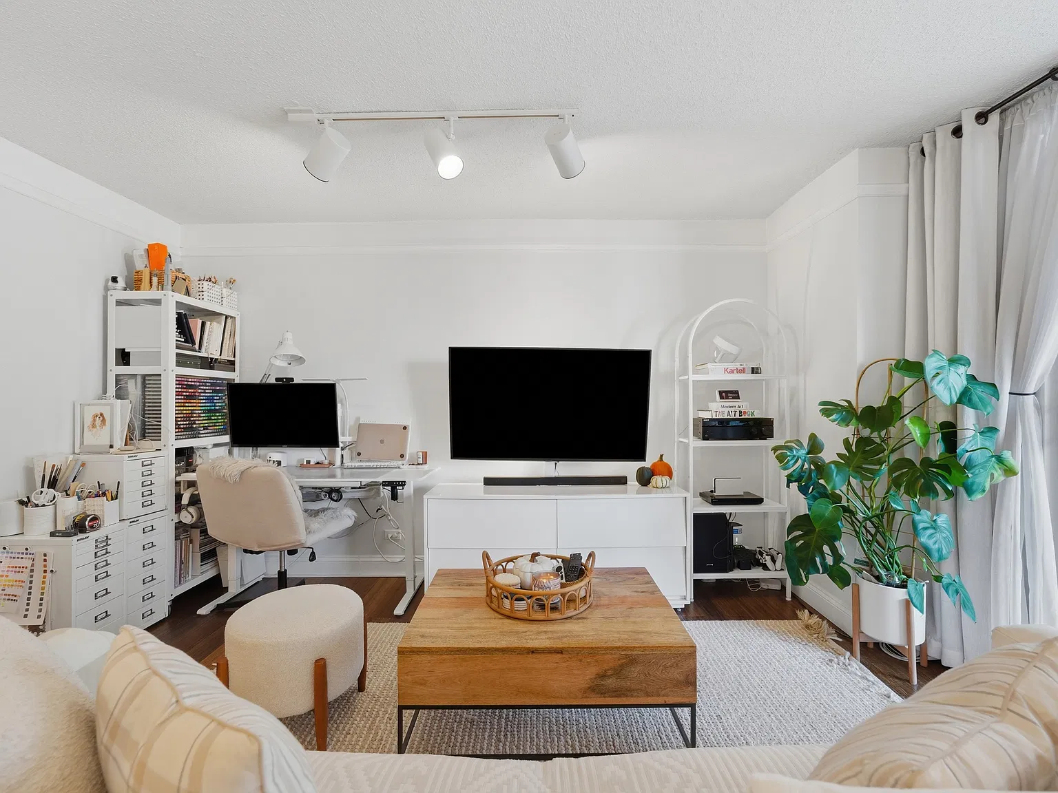 1 bed, 765 sqft, $2,250 — Photo 4