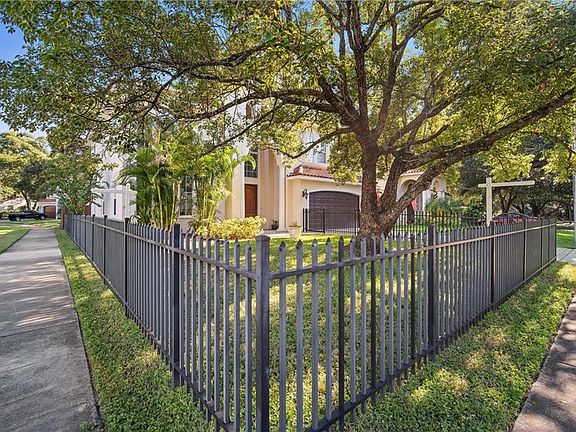 3rd image of 3409 W Bay Vista Ave