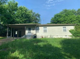 1209 Cherry Ln, Harrison, AR 72601