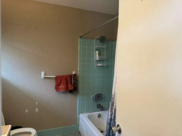 2309 Champion Ct — Photo 19