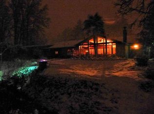 1970 Harritt Dr NW, Salem, OR 97304