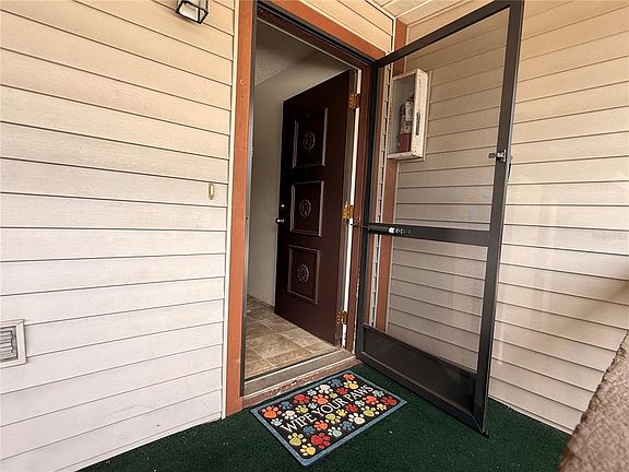4th image of 12155 ENVIRONMENTAL DRIVE #6