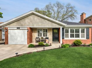 741 N Lincoln Ave, Park Ridge, IL 60068