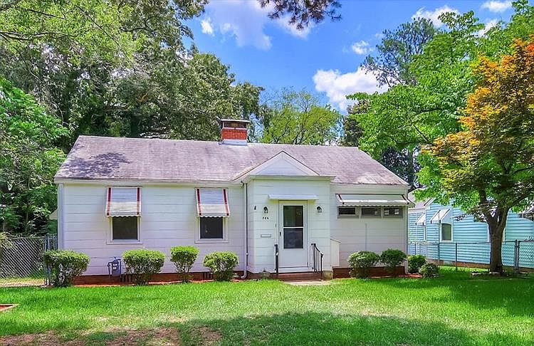 1st image of 506 Beaufort Dr