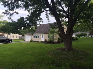 161 SW Hills Dr, Valparaiso, IN 46385
