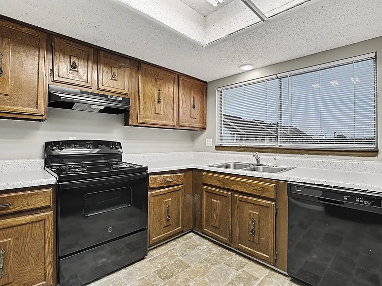 Apartments at Georgetown — Photo 17
