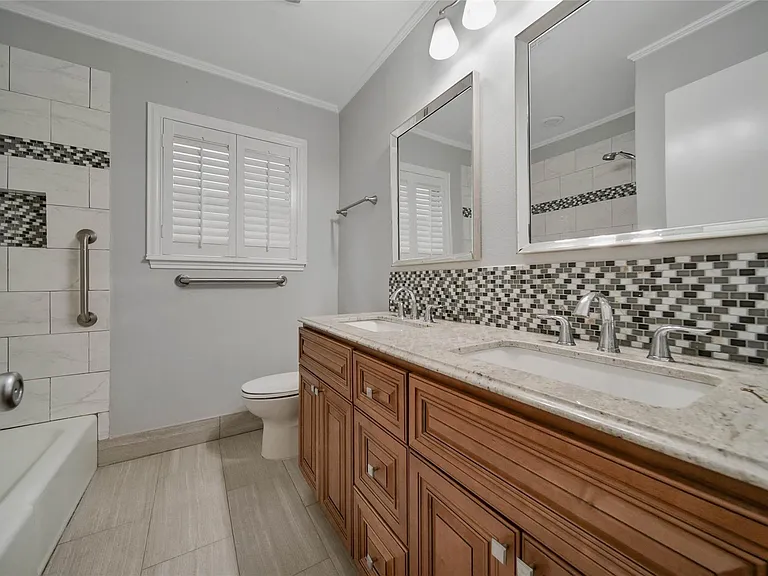 1067 Lehman St — Photo 21