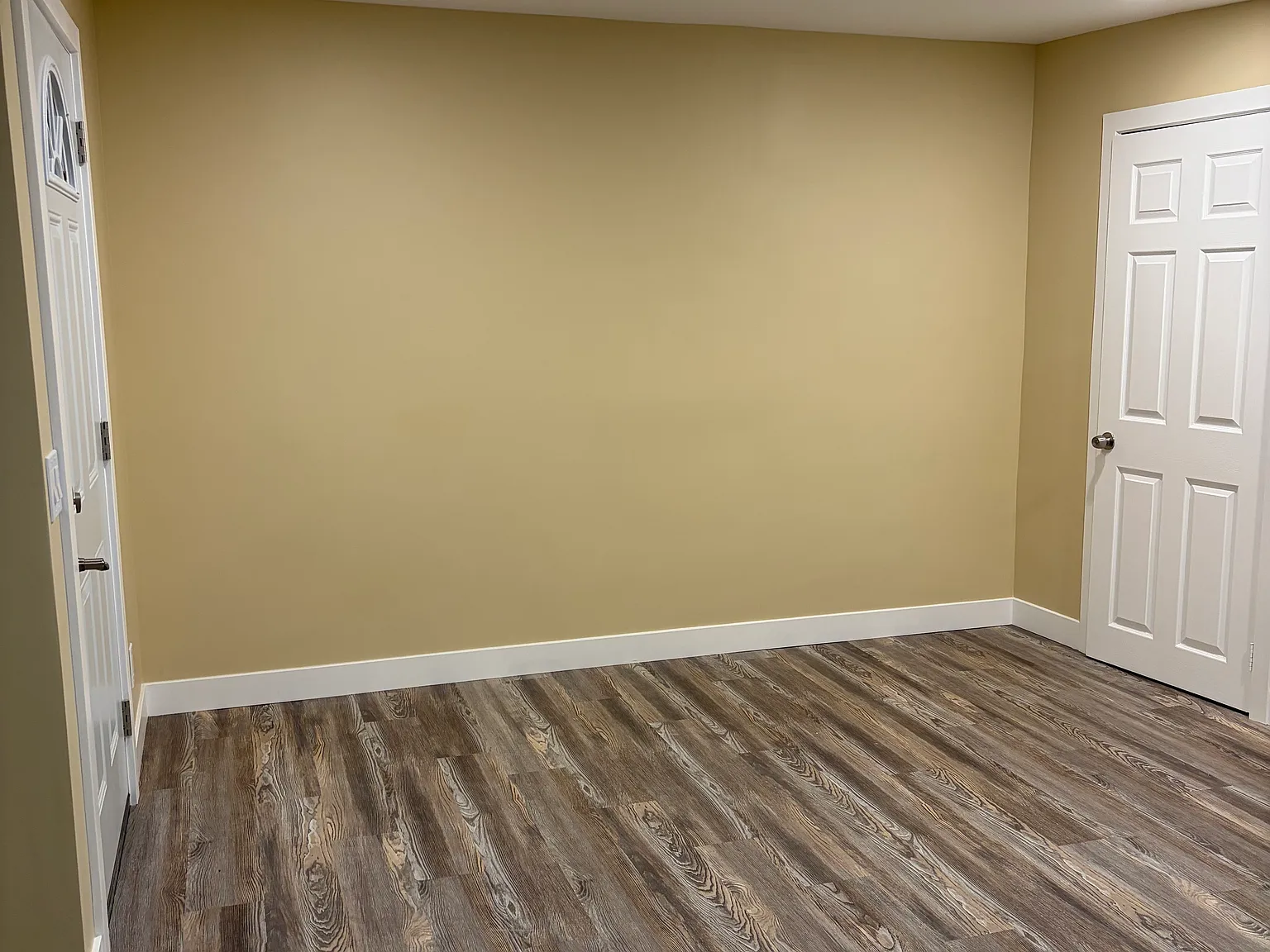 Studio, 400 sqft, $1,550 — Photo 2