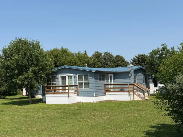 43055 Foxtail Rd, Ainsworth, NE 69210