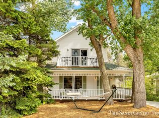 19022 N Shore Dr, Spring Lake, MI 49456