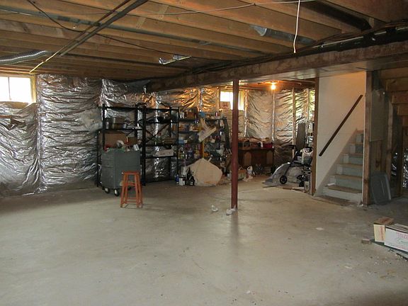 Full Basement