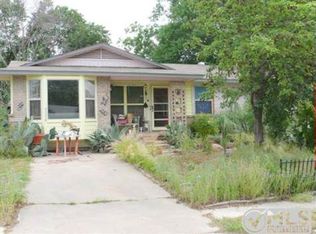 1513 Creek Ave, Denton, TX 76209