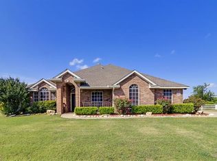 1302 Prairie Point Dr, Rhome, TX 76078