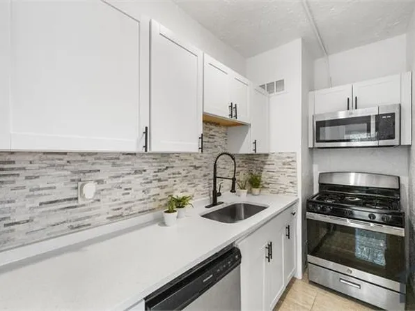 323 N Westland Ave APT 11, Tampa, FL 33606