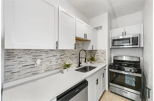 323 N Westland Ave #11 Photo 1