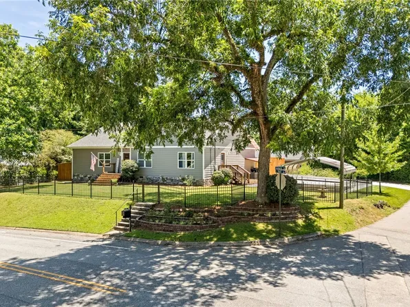 502 E Thach Ave, Auburn, AL 36830