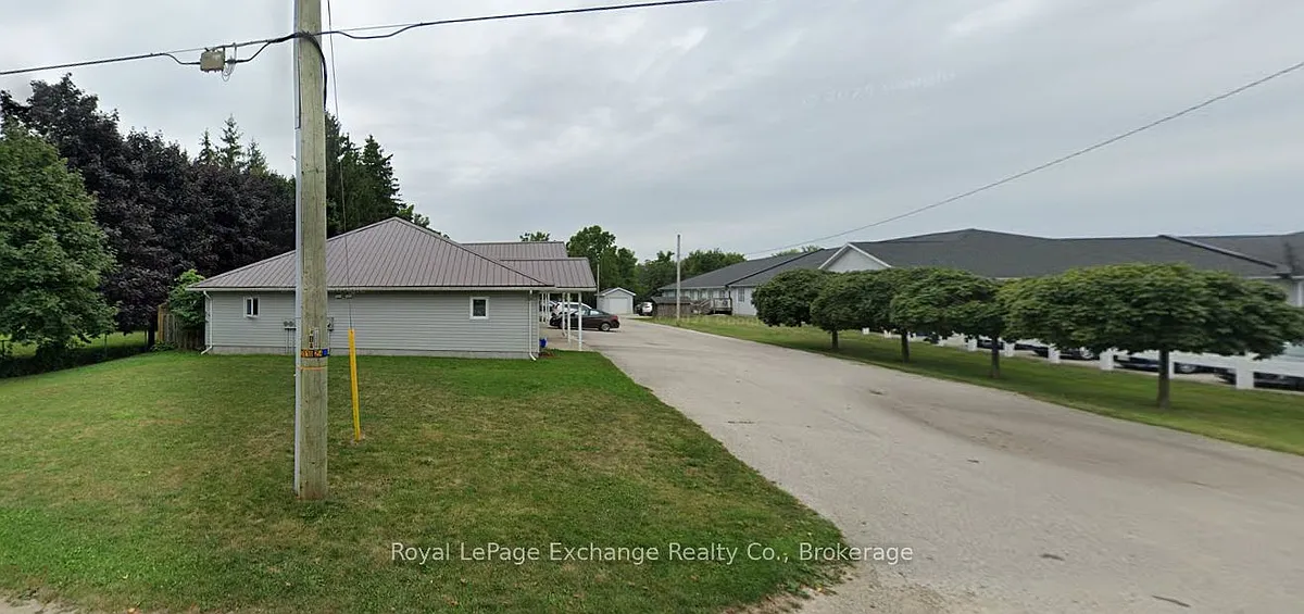 Building Photo - 28 A Park St #4